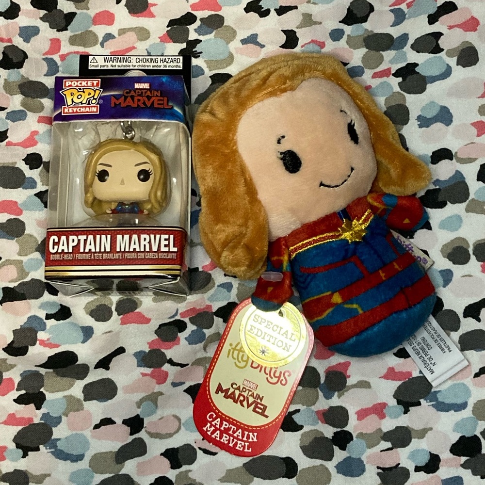 Captain Marvel Set (Itty Bitty + Pocket Pop)